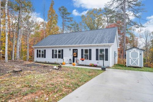 107 Pine Ridge Rd, Hardy, VA, 24101-3157 | Card Image