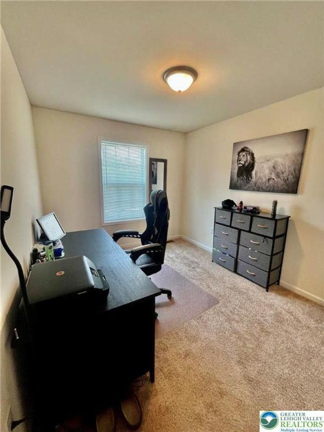 630 Lehigh Gap St, Townhouse with 3 bedrooms, 3 bathrooms and null parking in WALNUTPORT PA | Image 9