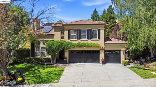 807 Tunbridge Rd, Danville, CA, 94526-4367 | Card Image