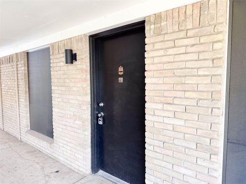 211-510 W Marvin Avenue, Waxahachie, TX, 75165 | Card Image