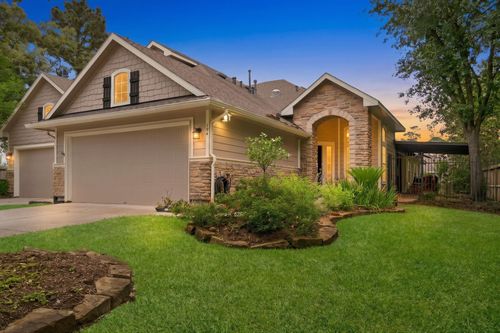 194 W Kentwick Pl, Conroe, TX, 77384-5112 | Card Image