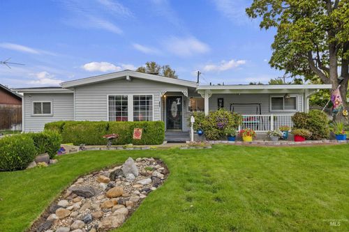 6800 W Folk Dr, Boise, ID, 83704-7325 | Card Image