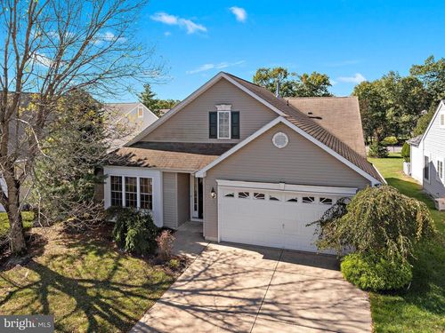 18 Congressional Rd, Jackson, NJ, 08527-4018 | Card Image