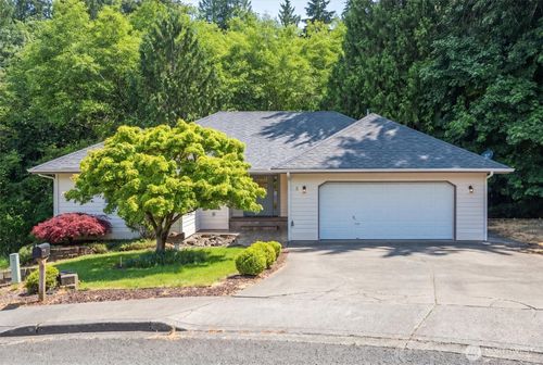 8 Ammons Ln, Longview, WA, 98632-5373 | Card Image