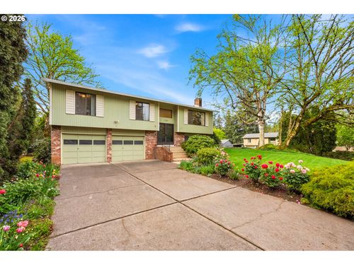 13501 Se 20th Cir, Vancouver, WA, 98683-7110 | Card Image