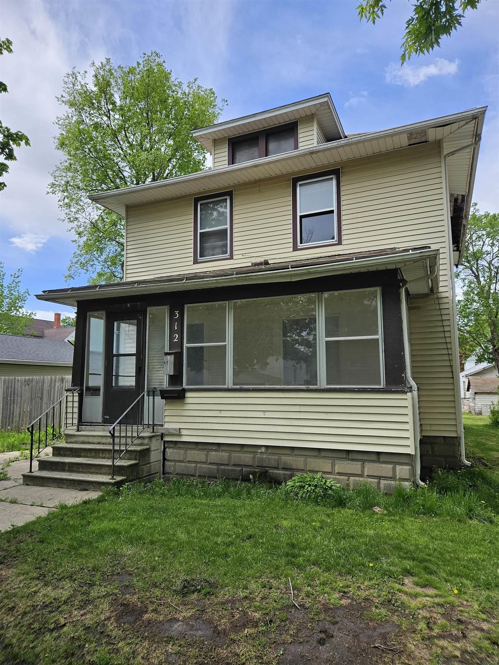 Baltimore St, Waterloo, IA 50701