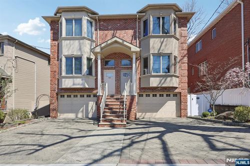 421 Lafayette Ave, Cliffside Park, NJ, 07010-2013 | Card Image