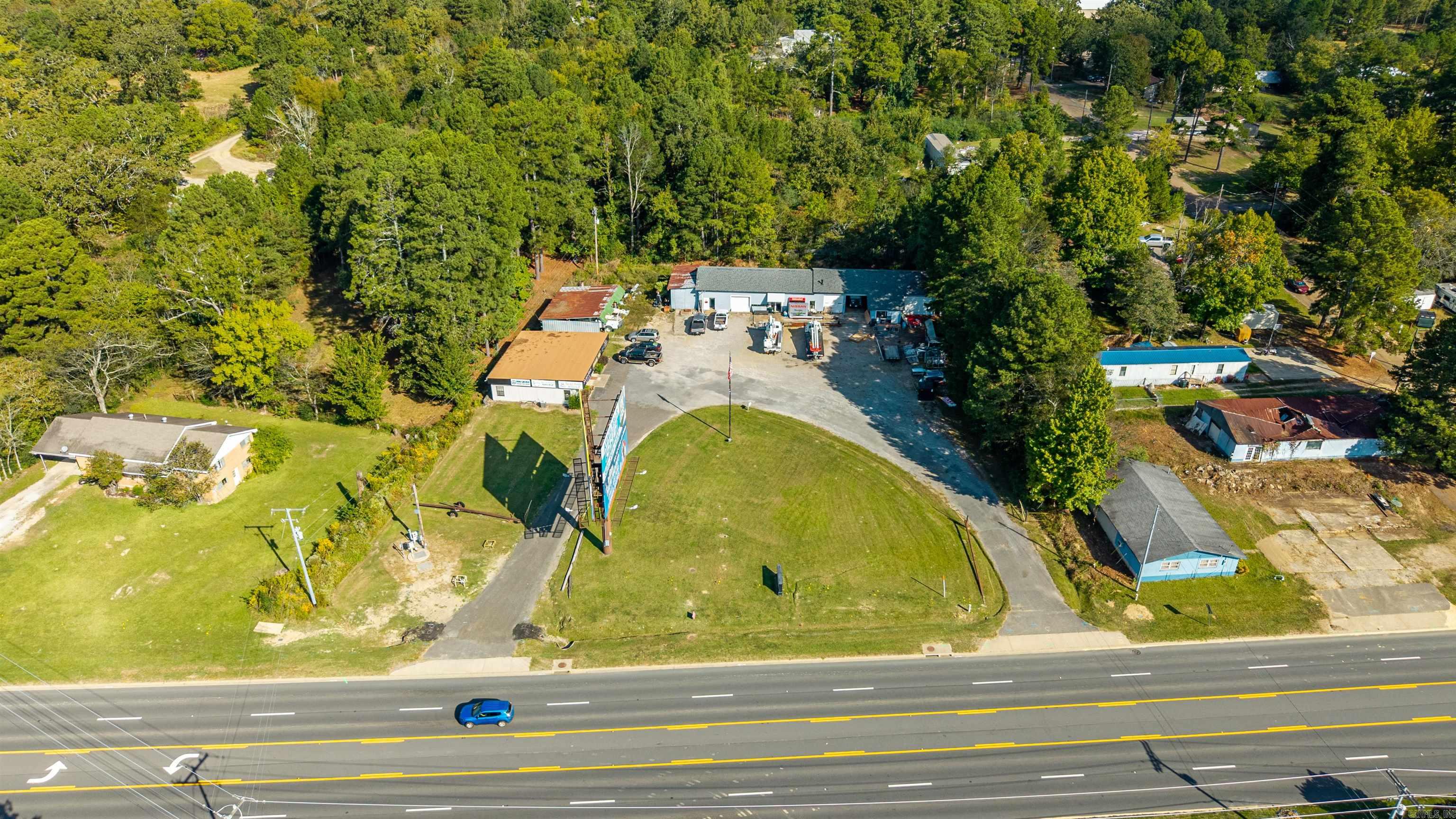 2208 Airport Rd, Hot Springs, AR 71913