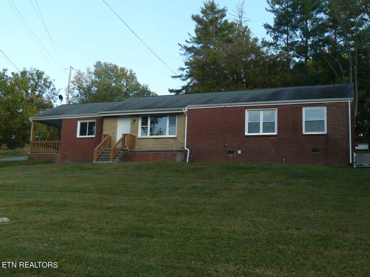 James St, Tazewell, TN 37879
