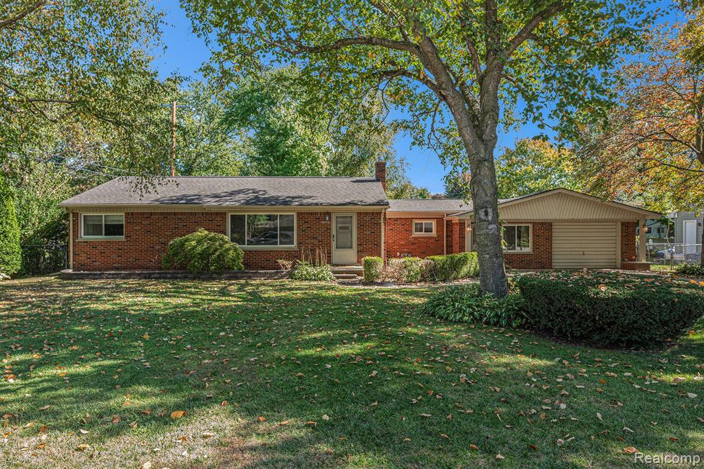 Canyon , Washington, MI 48094 #1