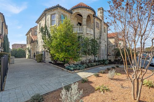 6909 Mediterranean Dr, Mckinney, TX, 75072-5536 | Card Image