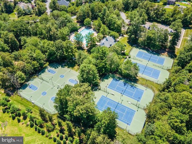 8092 Crooked Oaks Ct, House other with 3 bedrooms, 3 bathrooms and null parking in GAINESVILLE VA | Image 87
