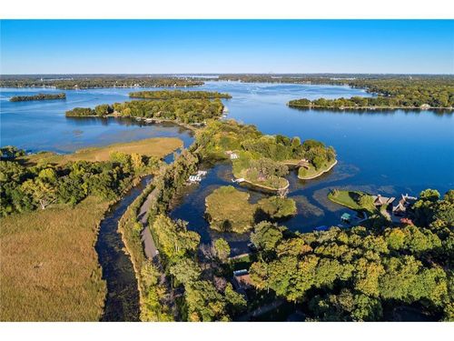 4720 Lagoon Drive, Shorewood, MN, 55364 | Card Image