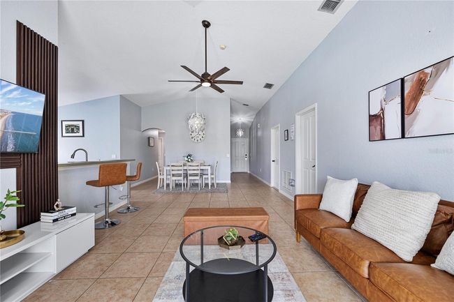 325 Reserve Dr, House other with 5 bedrooms, 3 bathrooms and null parking in Davenport FL | Image 11