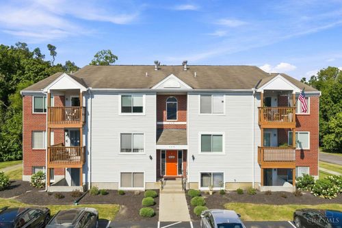 529 Aspen Glen Dr, Cincinnati, OH, 45244-1881 | Card Image