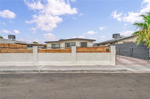 2412 Statz St, North Las Vegas, NV, 89030-6012 | Card Image