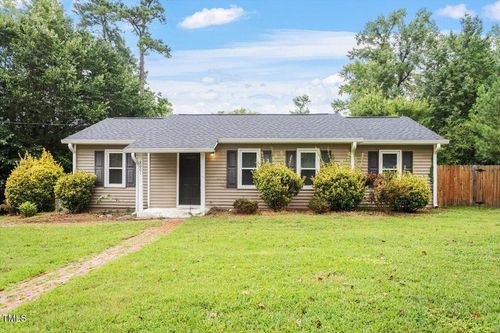 3001 Pinehurst Dr, Raleigh, NC, 27604-4143 | Card Image