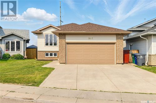 507 Buckwold Cove, Saskatoon, SK, S7N4W1 | Card Image