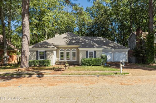 1046 Newland St, Jackson, MS, 39211-4555 | Card Image