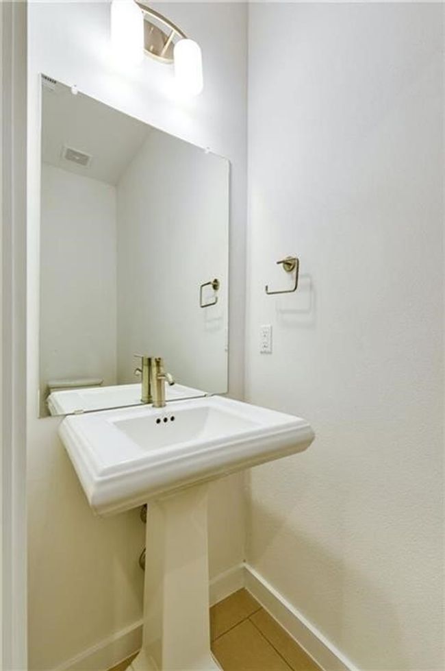 UNIT-45 - 6800 Menchaca Rd, Condo with 3 bedrooms, 3 bathrooms and 2 parking in Austin TX | Image 21