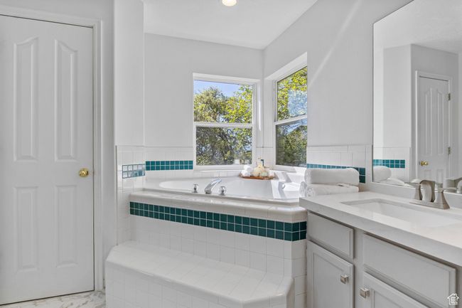 2032 Spring Oaks Dr, House other with 5 bedrooms, 4 bathrooms and 3 parking in Springville UT | Image 26