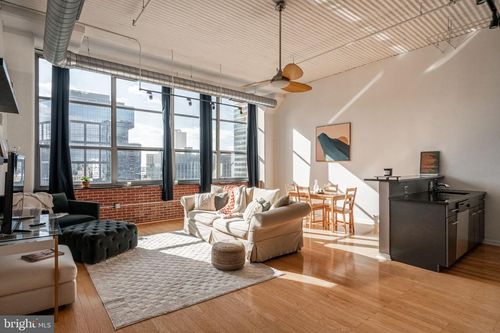 unit-1011-2200 Arch St, PHILADELPHIA, PA, 19103-1345 | Card Image