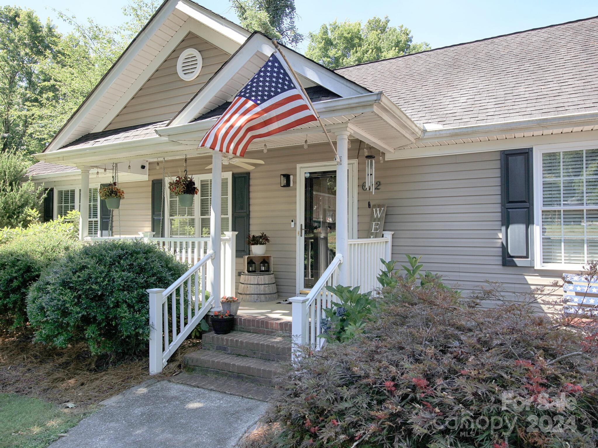 Journey St, Concord, NC 28025
