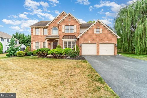 18 Hartford Dr, ANNVILLE, PA, 17003-8642 | Card Image