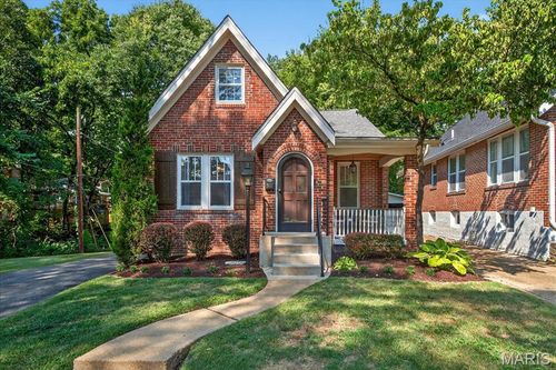 511 Clemens Ave, Kirkwood, MO, 63122-3635 | Card Image