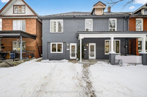 7 Ellsworth Ave, Toronto, ON, M6G2K4 | Card Image