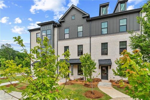 445 Breccia Run, Mcdonough, GA, 30253-8442 | Card Image