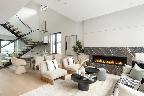 4413 Oxford St, Burnaby, BC, V5C1E6 | Card Image