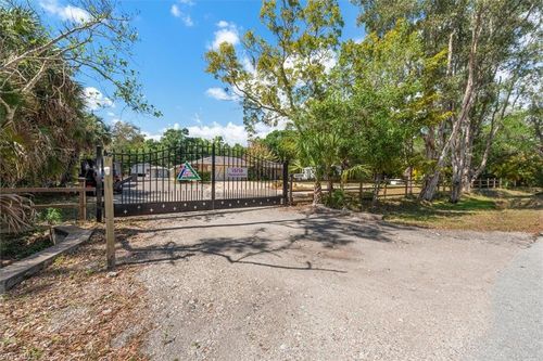 15710 Shamrock Dr, FORT MYERS, FL, 33912-2354 | Card Image