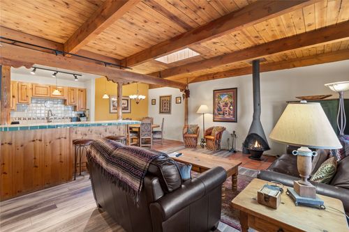 54-320 Artist Road, Santa Fe, NM, 87501 | Card Image