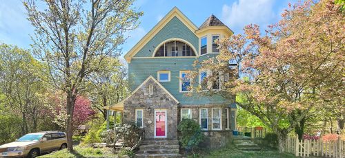 40 Maple Grove Ave, Norwich, CT, 06360-5072 | Card Image