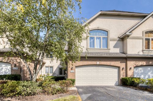 1020 W Sutton Ct, Palatine, IL, 60067-2204 | Card Image