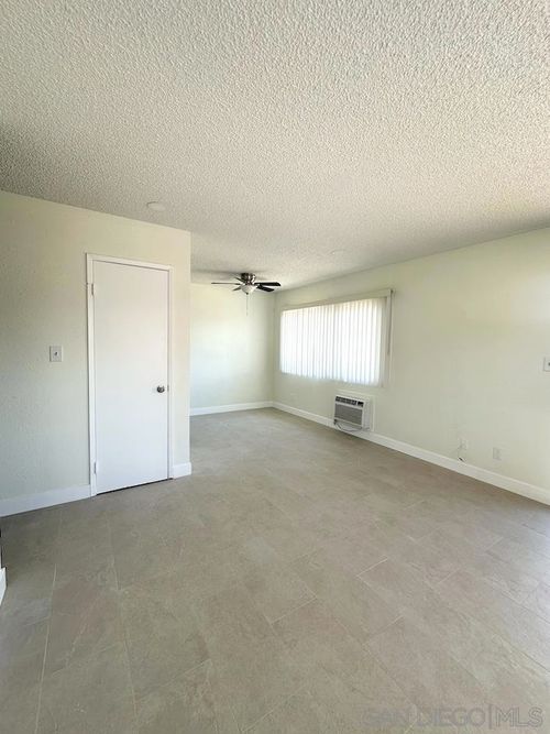 a-1254 Sumner Ave, El Cajon, CA, 92021-4941 | Card Image