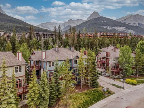 105-70 Dyrgas Gate, Canmore, AB, T1W3J6 | Card Image