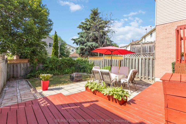 80 Wright Cres, House attached with 3 bedrooms, 2 bathrooms and 1 parking in Ajax ON | Image 31