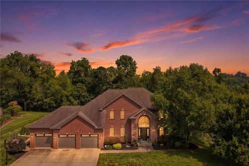 489 Lockport Dr, North Huntingdon, PA, 15642-8103 | Card Image