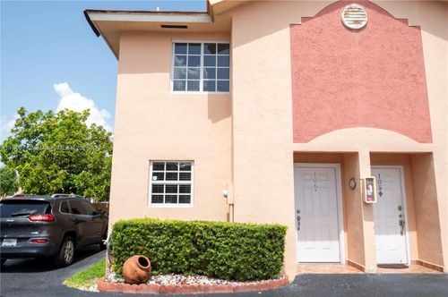 6-2375 W 74th St, Hialeah, FL, 33016-6878 | Card Image