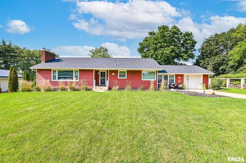 510 Fletcher St, Roanoke, IL, 61561-7785 | Card Image