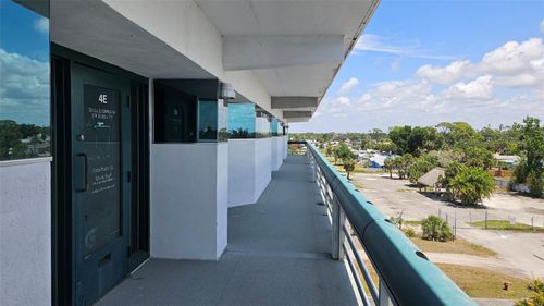 e4-1460 S Mccall Rd, ENGLEWOOD, FL, 34223-4871 | Card Image