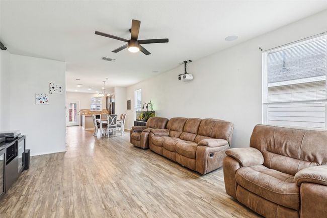 397 Bayberry Cir, House other with 3 bedrooms, 2 bathrooms and null parking in Buda TX | Image 8