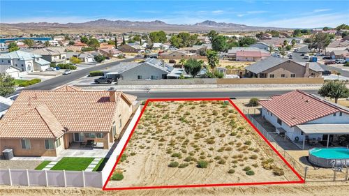 14190 Rivers Edge Road, Helendale, CA, 92342 | Card Image