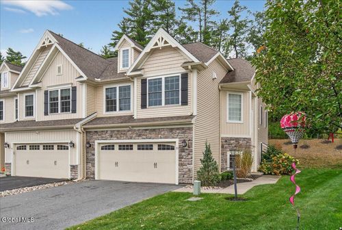 73 Ordelia Ln, Round Lake, NY, 12151-1730 | Card Image