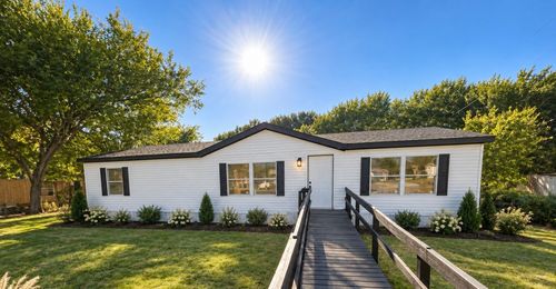 621 Mcada Drive, Midlothian, TX, 76065 | Card Image