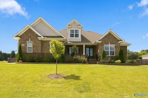 324 Merrydale Dr, Huntsville, AL, 35811-9811 | Card Image