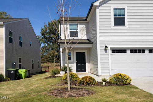 656 Bent Willow Dr, Clayton, NC, 27527-6766 | Card Image