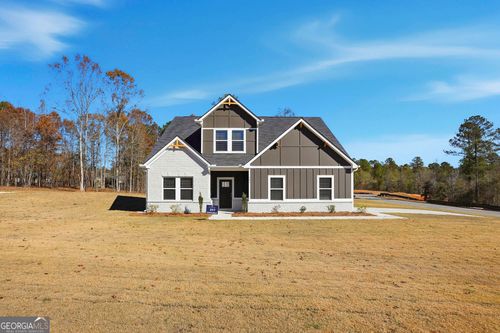 135 Post Oak Dr, Jackson, GA, 30233-5865 | Card Image